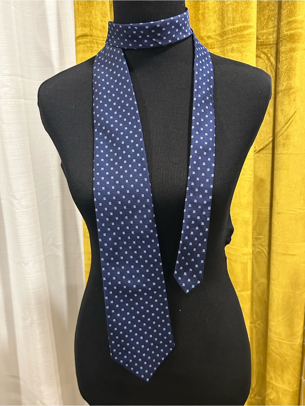 Brooks Brothers-Men's Navy Blue Micro-Pattern 100% Silk Tie